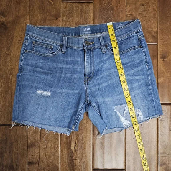 a.n.a. Jean shorts size 10 - Picture 6 of 12